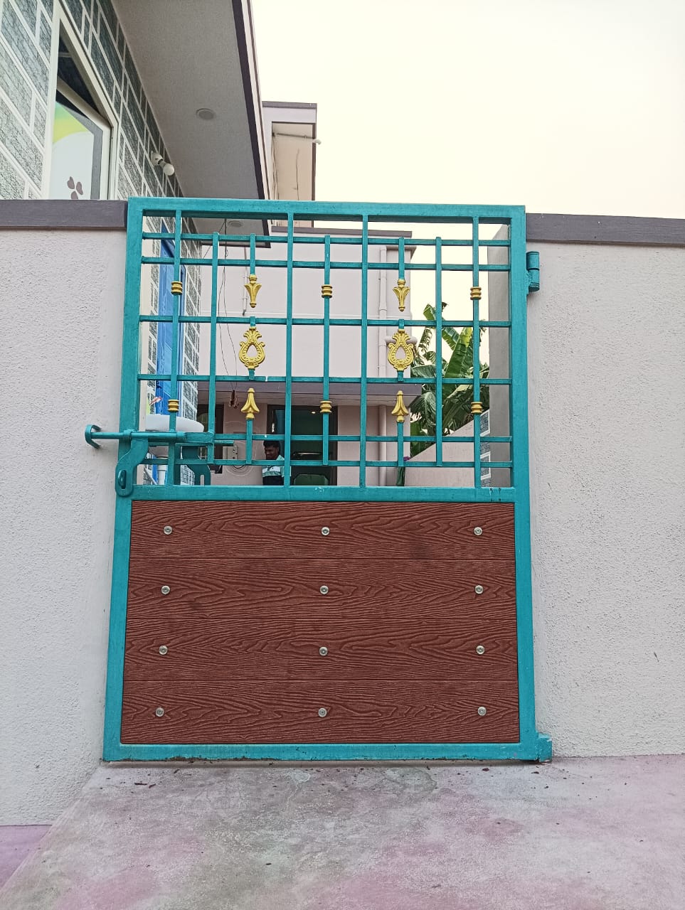 Gate Work